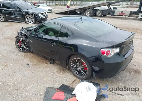 2013 Scion Fr-S from USA, damaged, VIN JF1ZNAA11D2711048